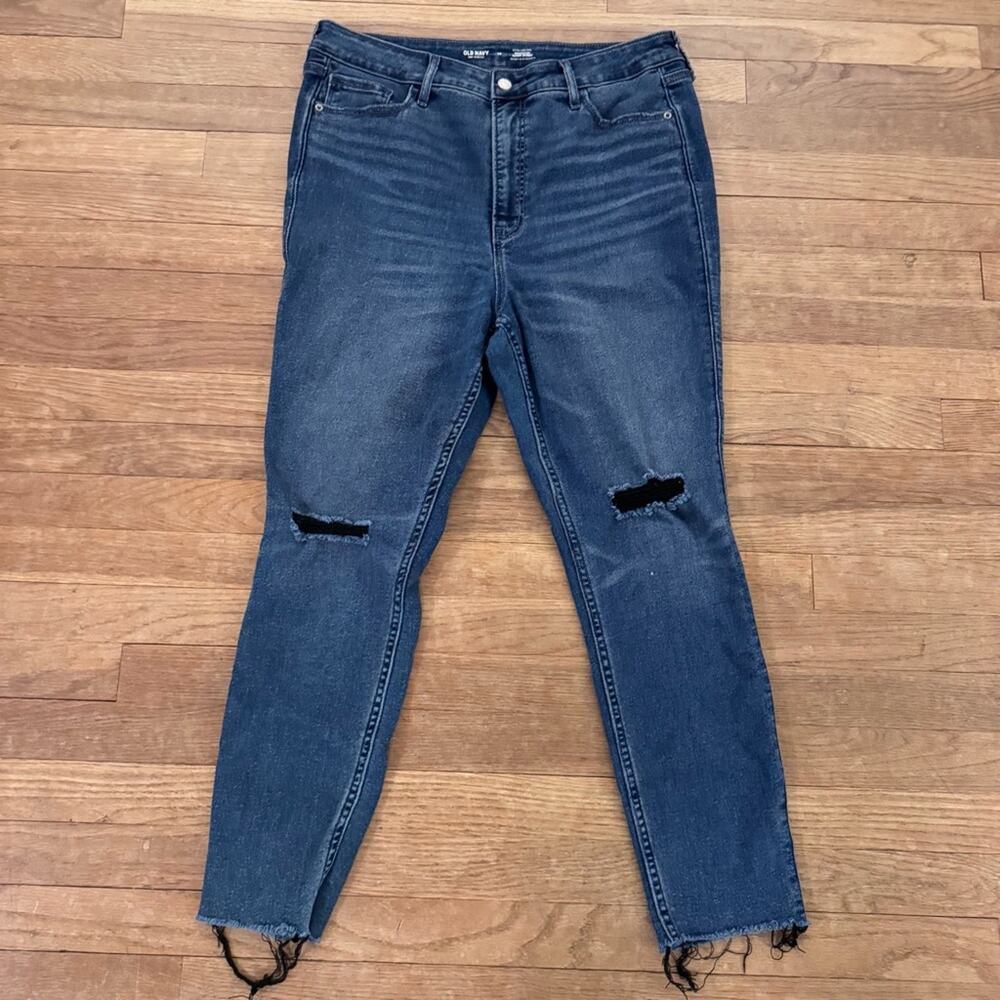 Old Navy Rockstar Super Skinny dark wash high-rise distressed jeans size 14
 b47